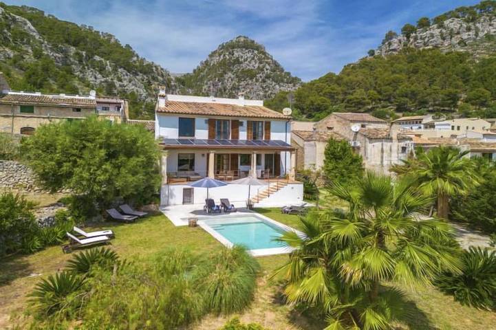 Finca für 4 Personen, mit Garten und Balkon sowie Pool in Caimari