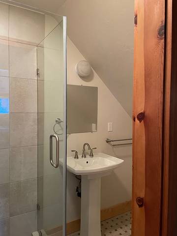 Lake House for 8 Guests in Northwest Colorado, Colorado, Picture 1