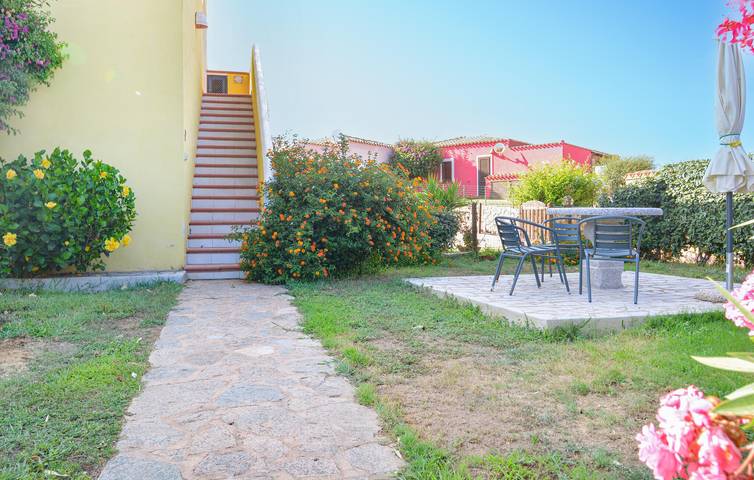 Ferienwohnung für 4 Personen, mit Pool und Garten