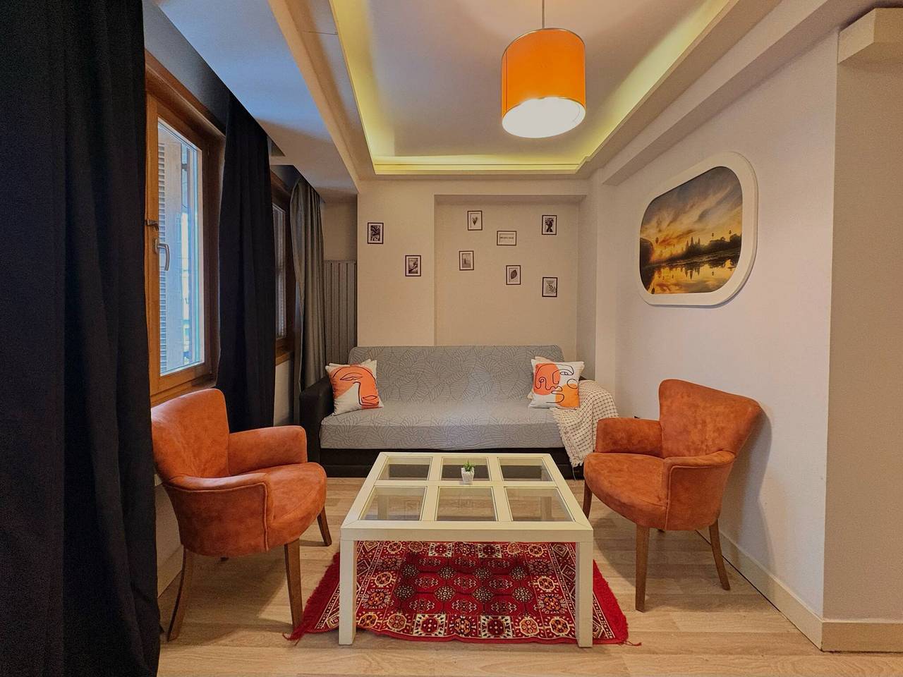 Geheel appartement, Taksim Square—1Br Suite 01 in Beyoğlu, Şehit Muhtar Mahallesi