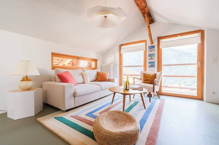 Gîte pour 4 personnes, avec Balcon dans Sarreyer