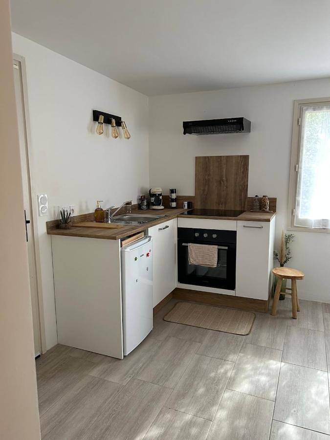Appartement entier, One-Bedroom Apartment in Seillans, Région de Draguignan
