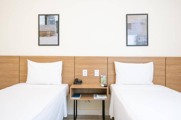 Hôtel pour 2 personnes, avec piscine ainsi que sauna et jardin dans Barcarena - 2