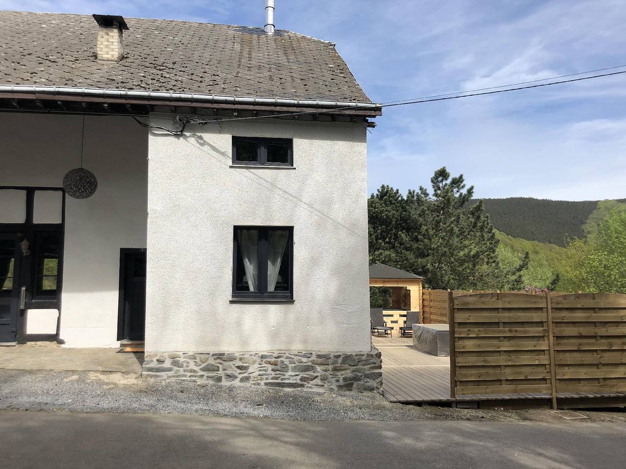 Ferienhaus 7p jacuzzi seeblick in Grand Coo, Stavelot