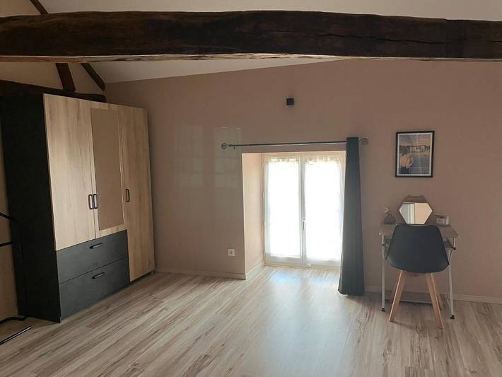 Gîte pour 6 personnes, avec vue et terrasse, adapté aux familles à Bar-sur-Aube - 4