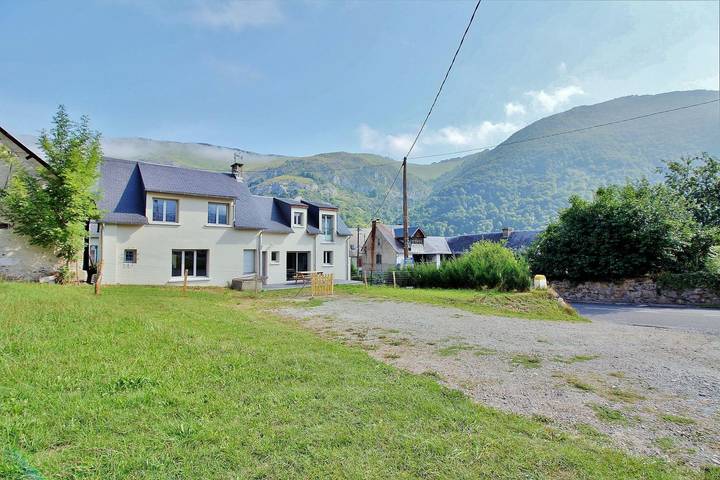 Gîte pour 6 personnes, avec jardin