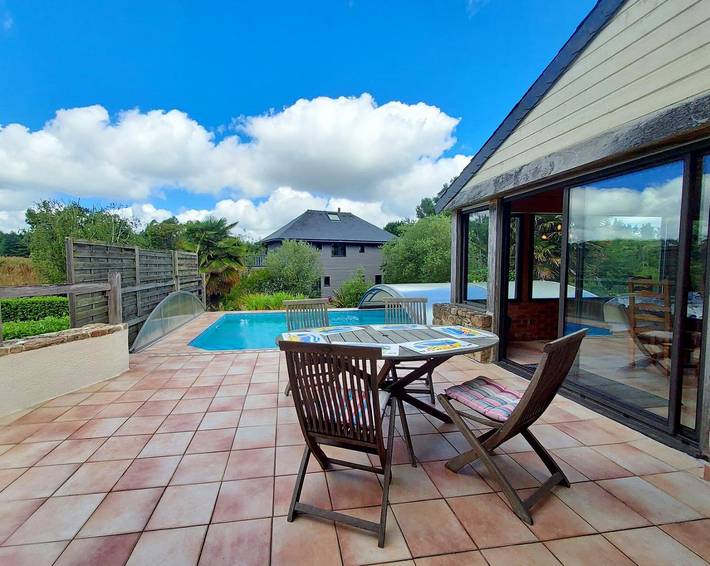 Gîte pour 6 personnes, avec jardin ainsi que terrasse et piscine à Baden (France) - 4
