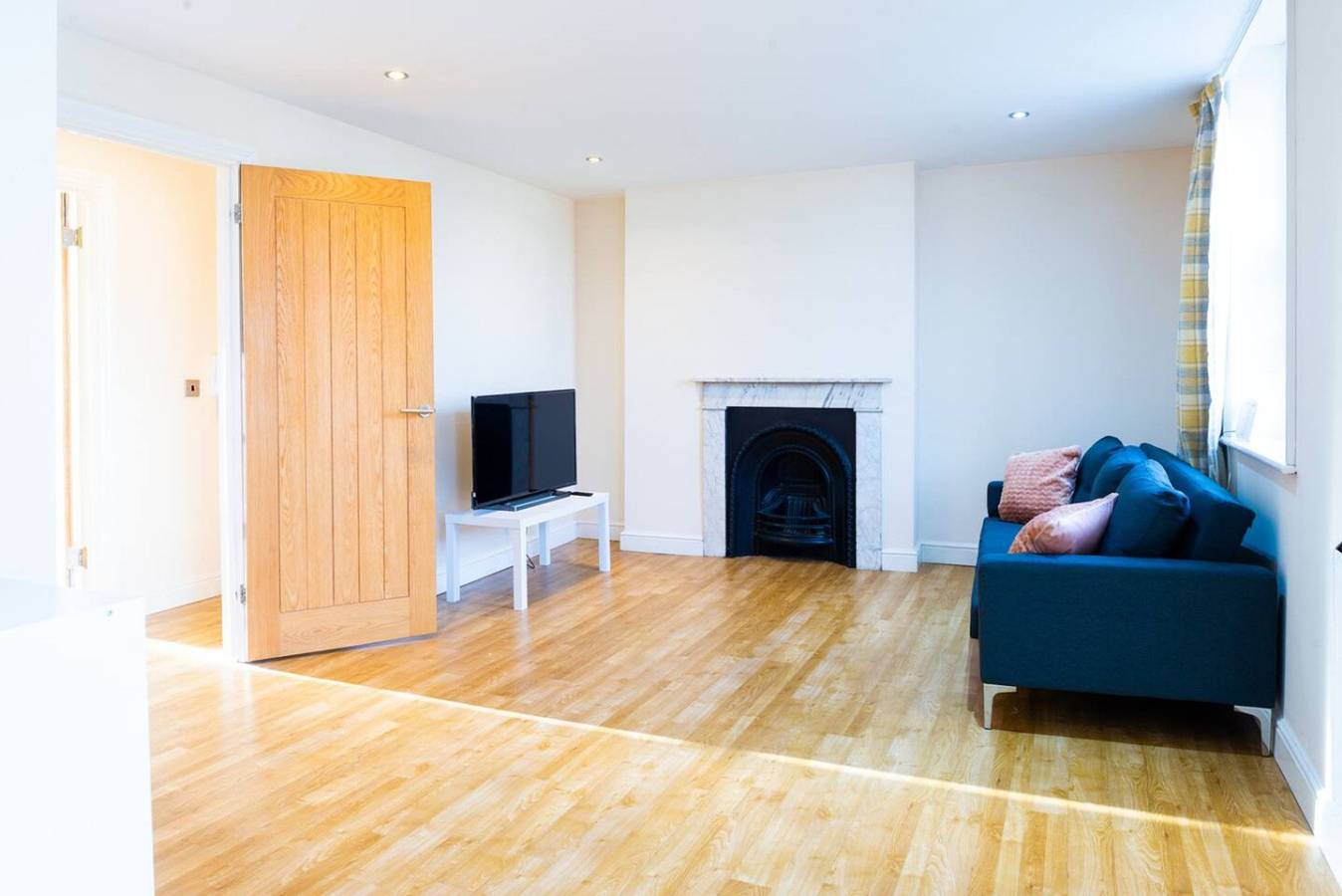 Apartamento entero, Charlotte House: Prime Location Urban Nest – 2Bed 2Bath in Ipswich, Suffolk