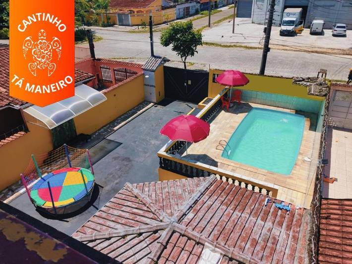 Casas e apartamentos de temporada para 3 pessoas, com piscina em Mongaguá