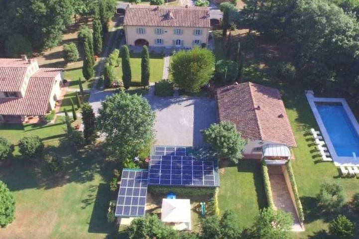 Location de vacances pour 7 personnes, avec jardin et piscine dans Orentano - 2