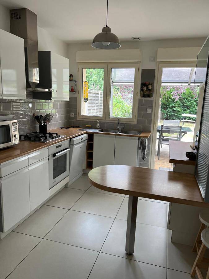 Location de vacances pour 6 personnes, avec terrasse et jardin à Les Ponts-de-Cé - 4