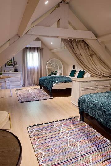Gîte pour 6 personnes, avec jardin, adapté aux familles dans L'Étrat