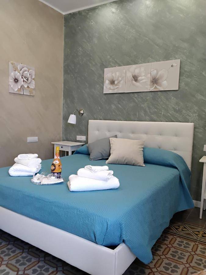 B&B für 4 Personen, mit Balkon und Ausblick in Palermo