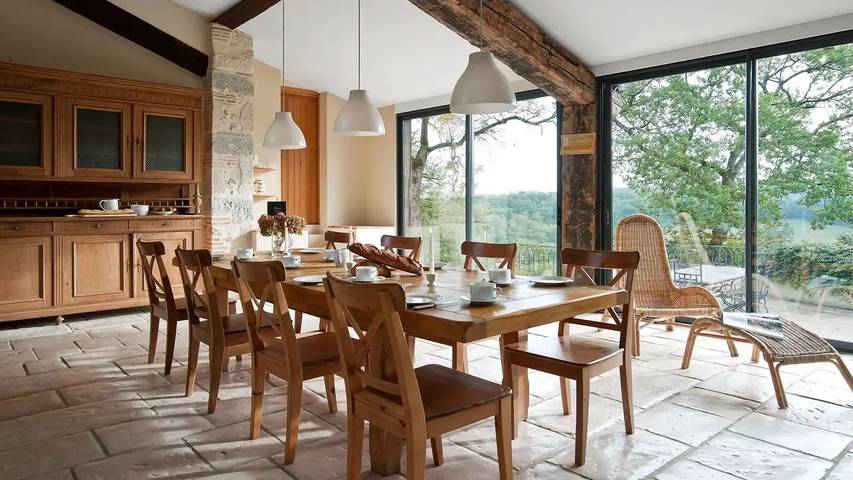 Château pour 24 personnes, avec jacuzzi et sauna ainsi que jardin et piscine dans le Lot-et-Garonne - 4