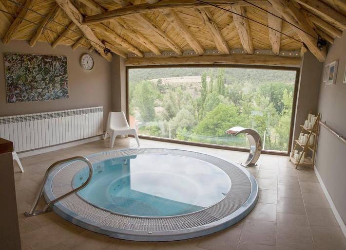 Apartamento de vacaciones para 6 personas, con jacuzzi y jardín en Provincia de Guadalajara - 4