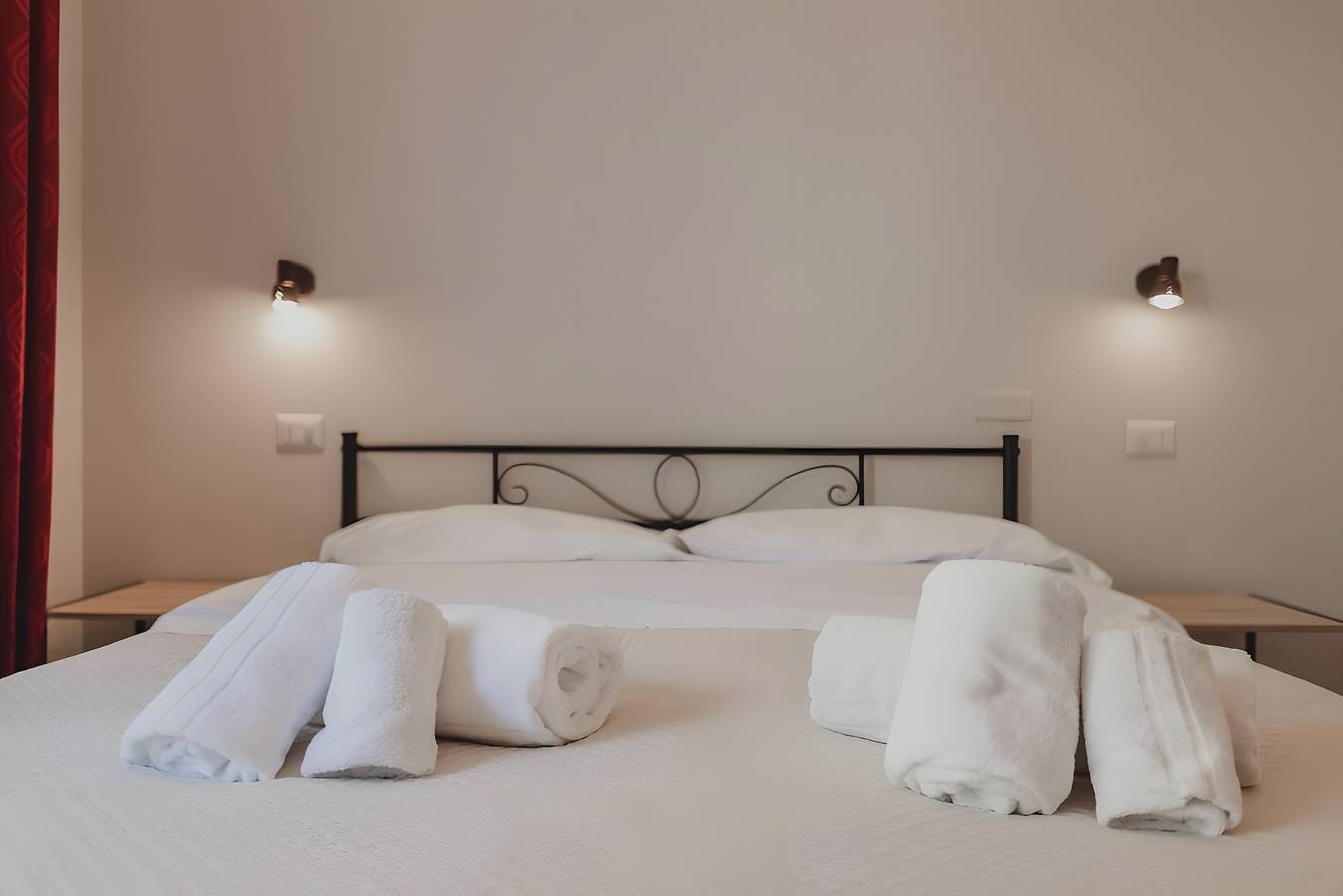 Habitación 'Golden Jasmine' con Wi-Fi y aire acondicionado in Cefalú, Cefalù (Municipio)