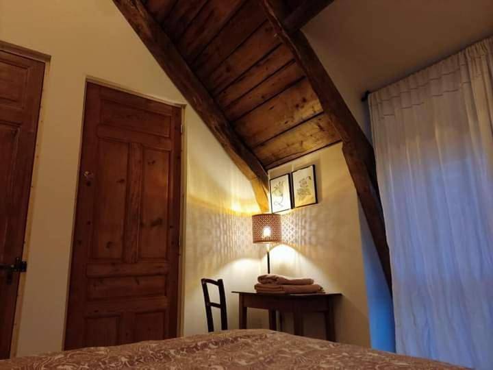 Gîte du Milan royal in Le Monteil, Parc naturel régional des Volcans d'Auvergne