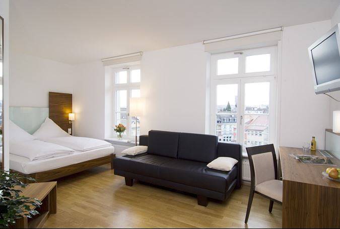 Hotel Augustiner Tor - Dreibettzimmer in Konstanz, Landkreis Konstanz