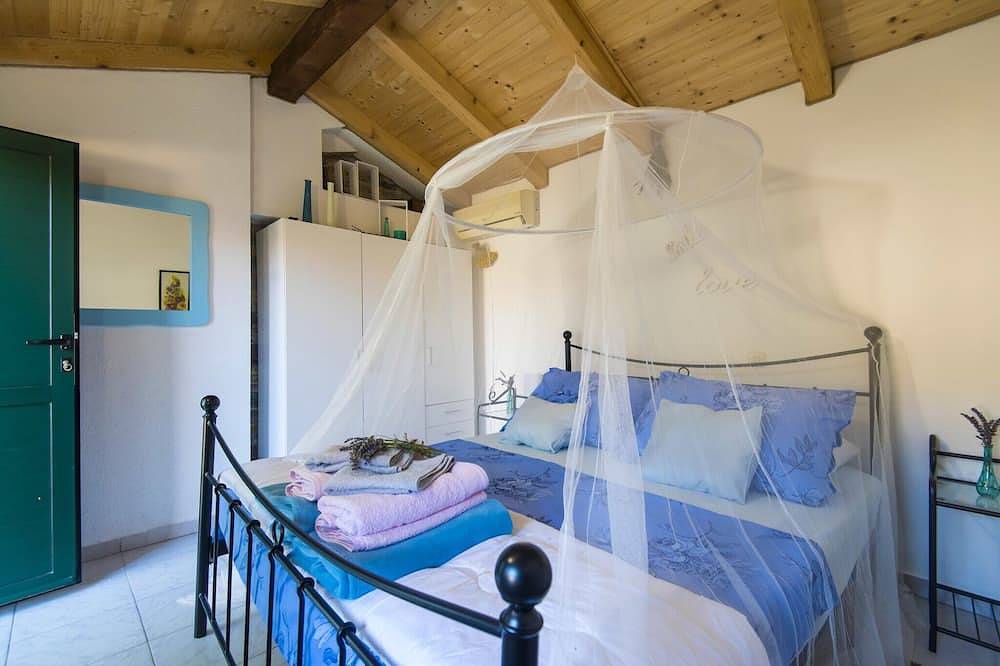 Ferienhaus nahe Adria und Krka Wasserfälle in Šopot, Grad Benkovac