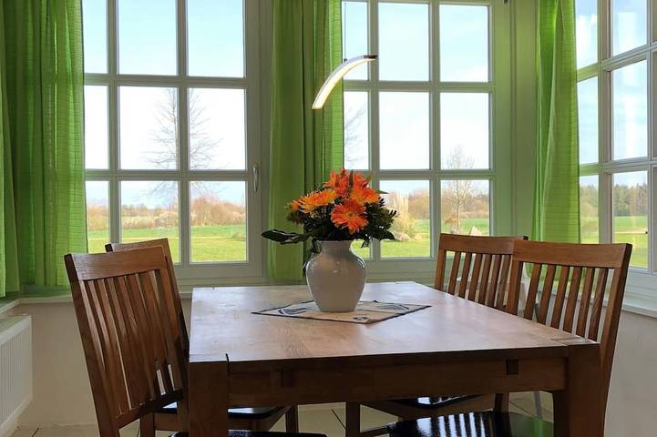 Ferienhaus für 4 Personen, mit Garten und Pool in Grömitz