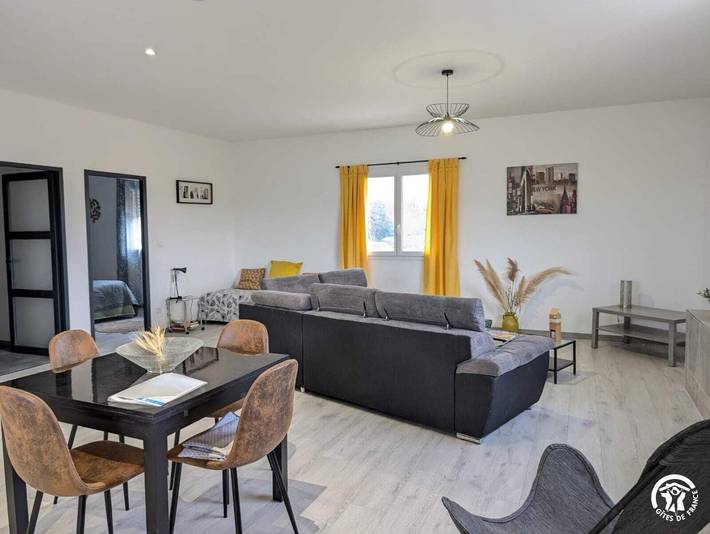 Gîte pour 4 personnes, avec jardin