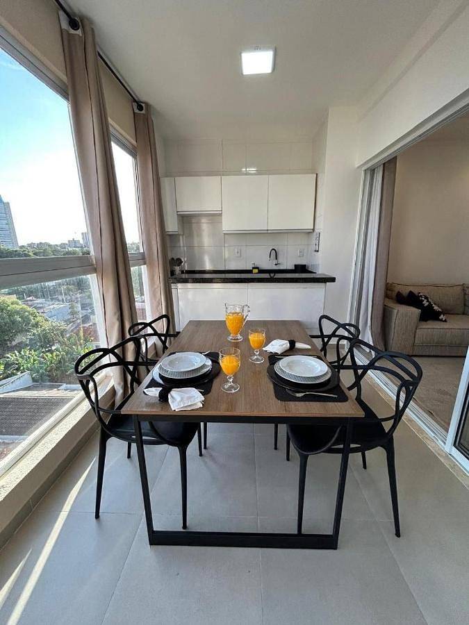 Casas e apartamentos de temporada para 2 pessoas, com vista e balcão em Araçatuba