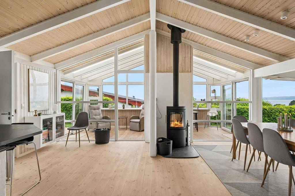 Modernes Ferienhaus mit Meerblick bei Ebeltoft – perfekt für einen erholsamen Urlaub an der dänischen Küste in Egsmark Strand, Süddjursland