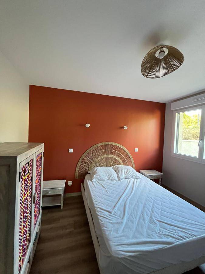 Location de vacances pour 8 personnes, avec vue et jardin à Saint-Genest-Lerpt - 3