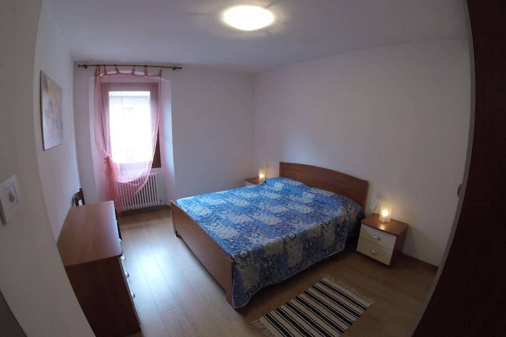 Ganze Wohnung, Wohnung mit Bergblick in Tiarno di Sotto, Ledro