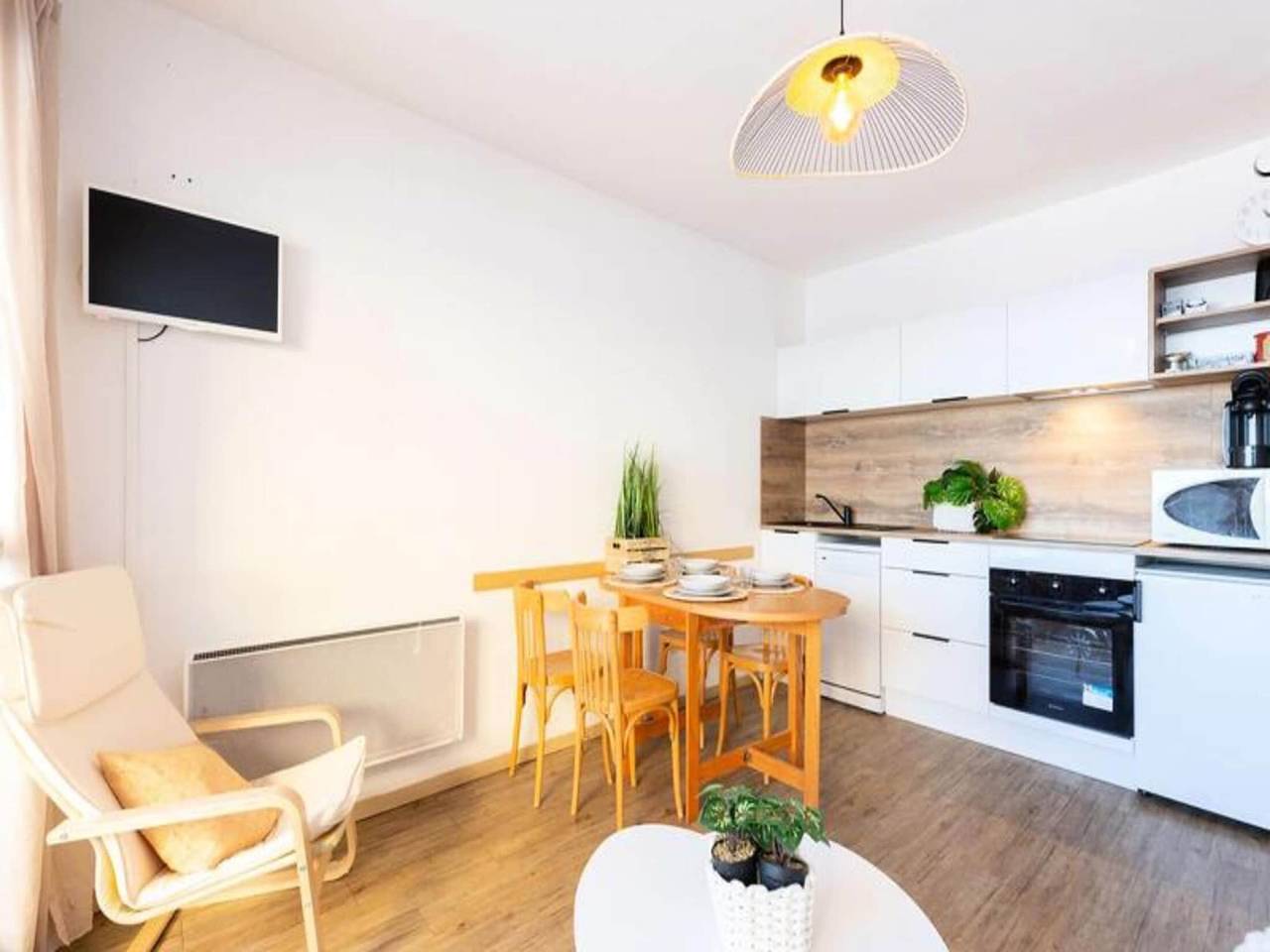 Ganze Wohnung, Studio in Pla d'Adet nahe Sesselliften in Saint-Lary-Soulan, Nationalpark Pyrenäen