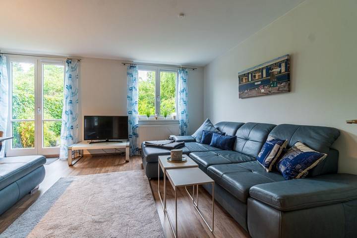 Ferienhaus für 6 Personen, mit Terrasse und Garten in Binz - 2