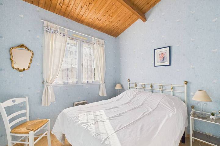 Location de vacances pour 4 personnes, avec jardin à La Chaize-Giraud - 3
