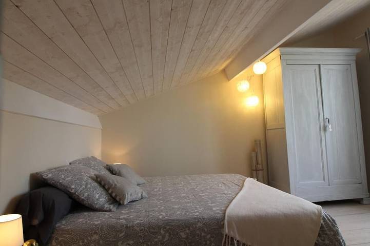 Location de vacances pour 4 personnes, avec jacuzzi ainsi que jardin et piscine à Saint-Laurent-Médoc - 3