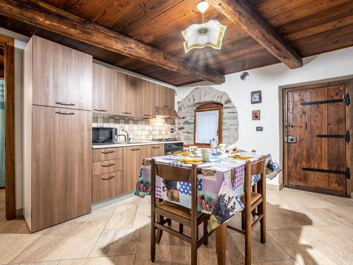 Gîte pour 4 personnes, avec Balcon et Jardin dans Fénis - 4