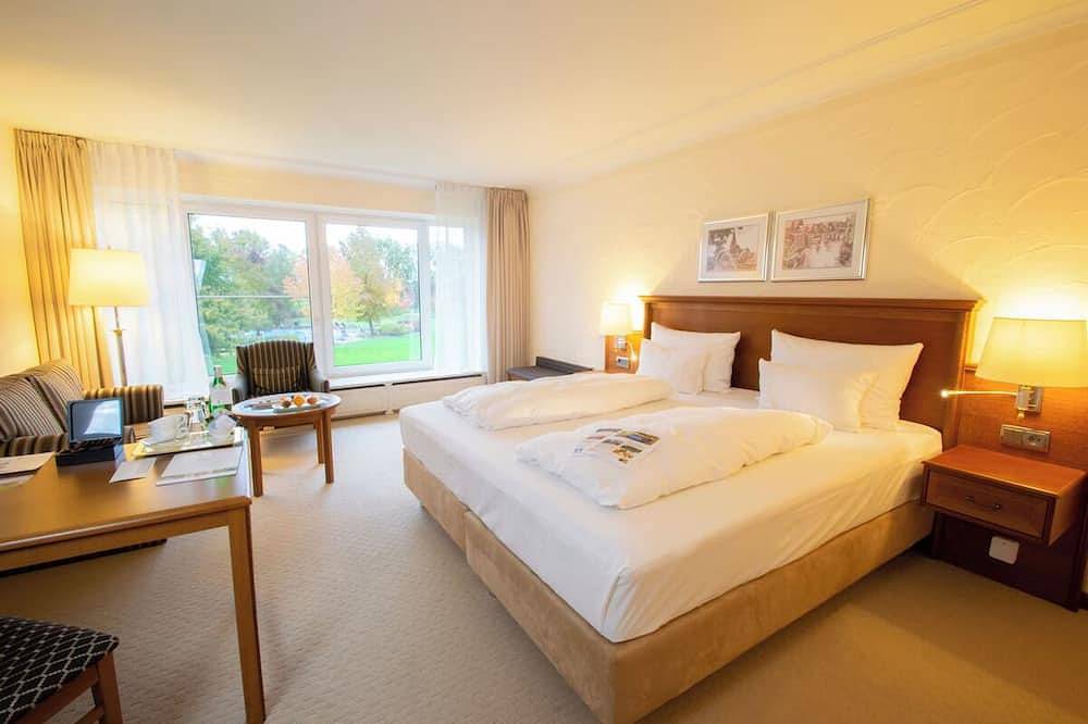Perfect Scenic Space for Couples – Charming Room with Spa and Wellness Center in Ootmarsum, Twente