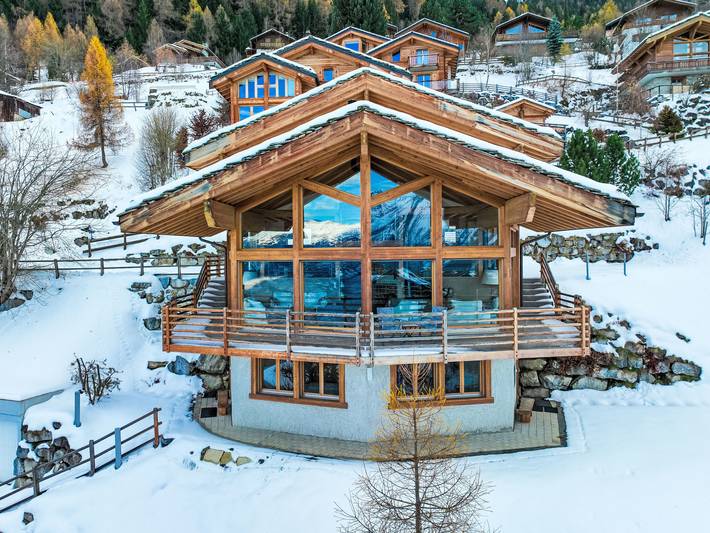 Chalet für 10 Personen, mit Sauna und Garten in Nendaz