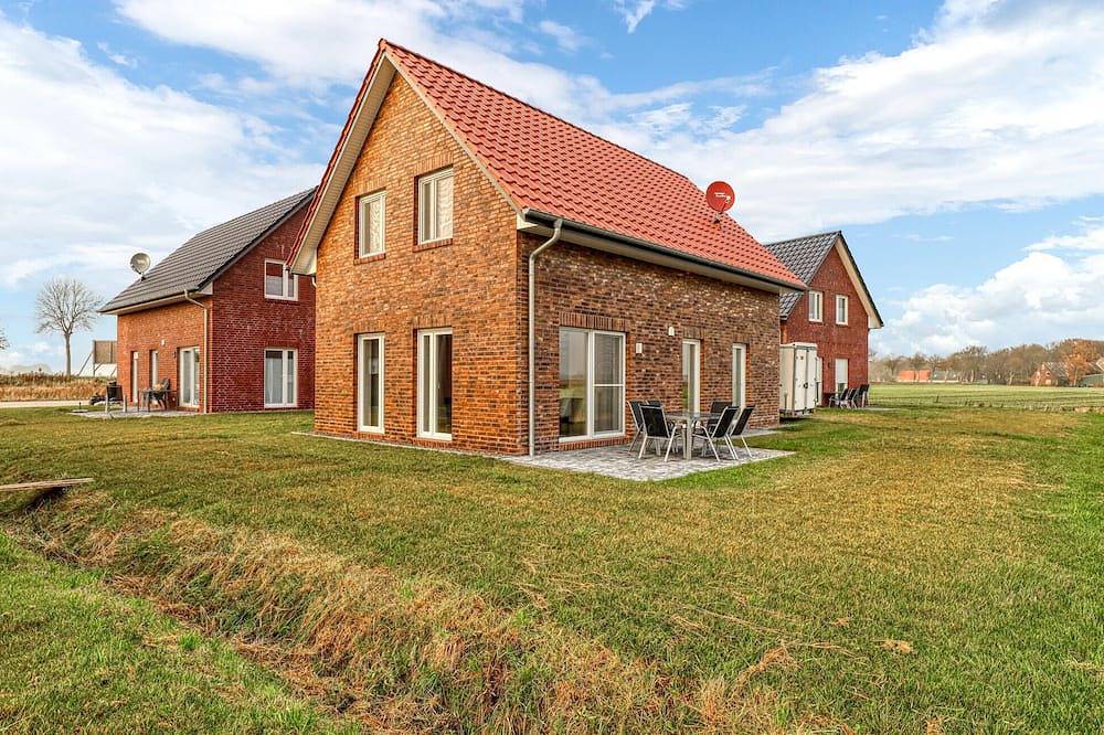 Lovely home in Wurster Nordseeküste with sauna in Cappel, Cuxland