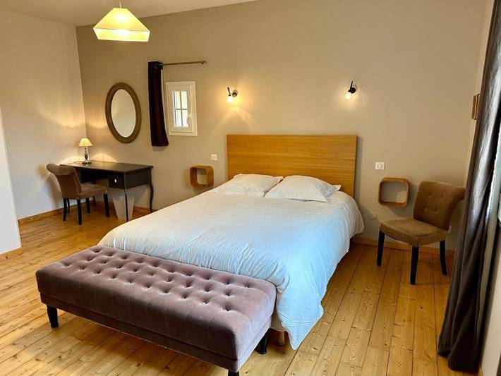 Gîte pour 4 personnes, avec piscine et jardin à Saint-Caprais-de-Bordeaux