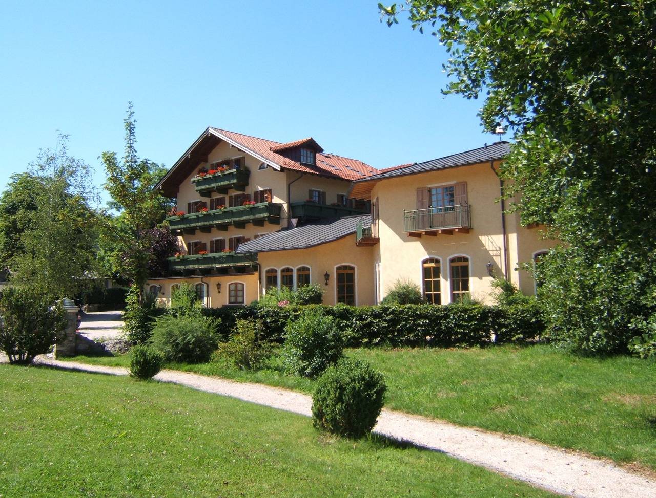 Hotel Gasthof Oberwirt - Einzelzimmer im Stammhaus mit Balkon, Du/Wc in Obing, Landkreis Traunstein