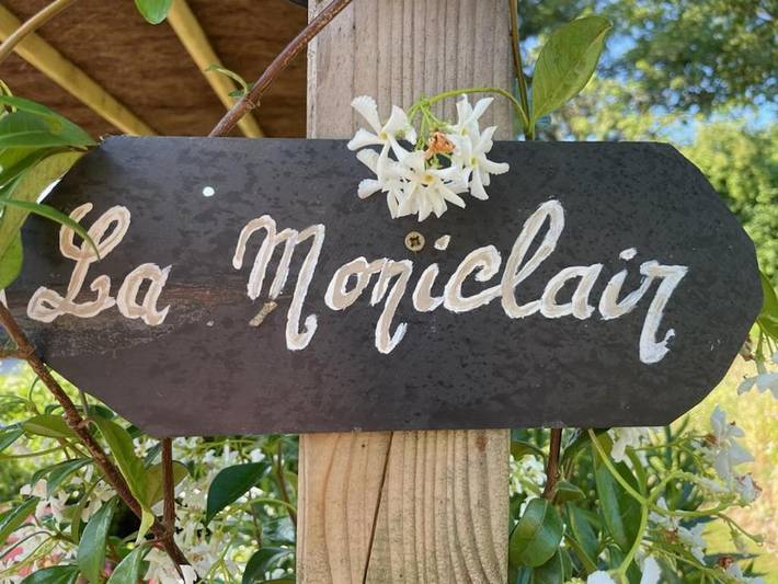 Location de vacances pour 3 personnes, avec Terrasse ainsi que Jardin et Vue à Péaule - 4