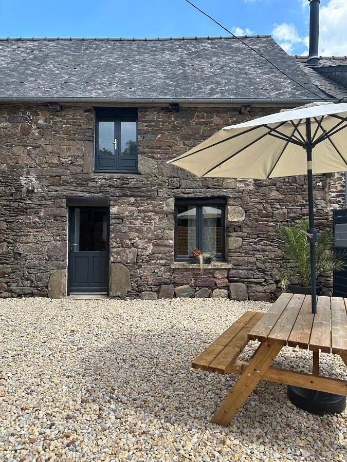 Location de vacances pour 4 personnes, avec jardin à Tréhorenteuc - 2