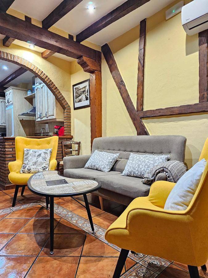 Casa rural para 5 personas, con Balcón además de Terraza y Vistas en Valle del Jerte - 2