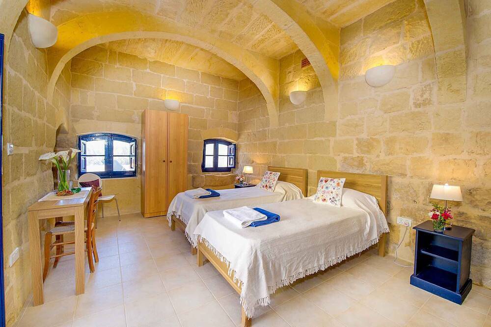 Dar Il-Bahar Holiday home in San Lawrenz, Gozo