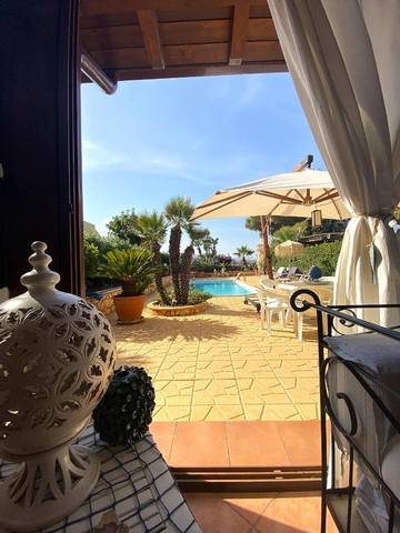 Villa pour 6 personnes, avec jardin ainsi que jacuzzi et piscine à San Vito Lo Capo