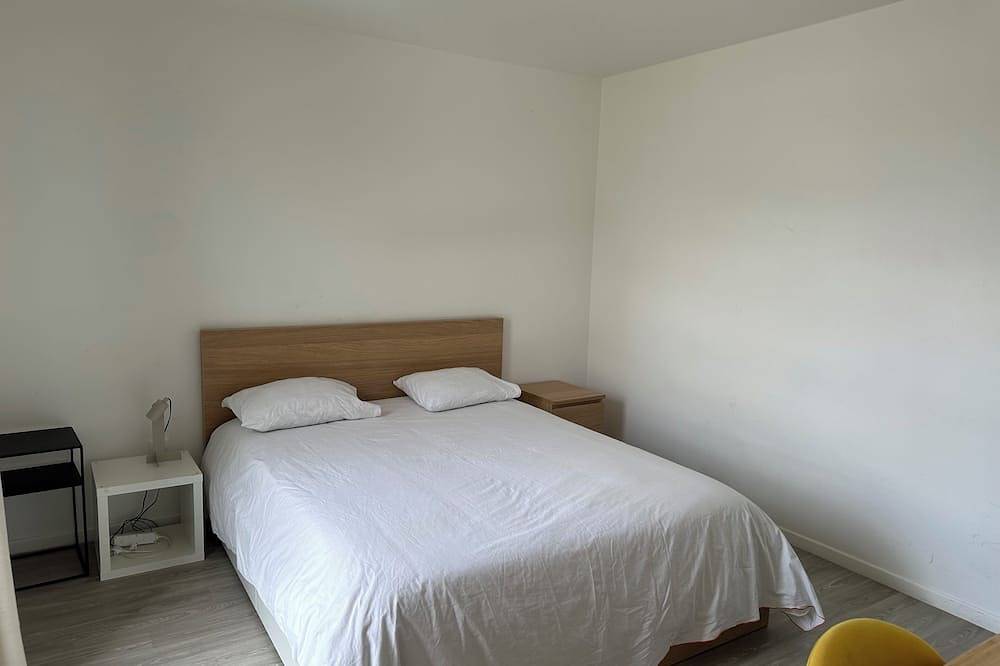 Apartamento entero, Charming 2 Rooms with Balcony and Parking between Paris and the Airport in Villepinte, Sena-Saint Denis