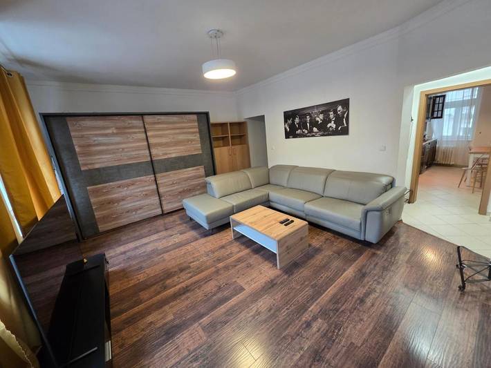 Ferienwohnung für 4 Personen, mit Balkon und Ausblick in Karlsbad