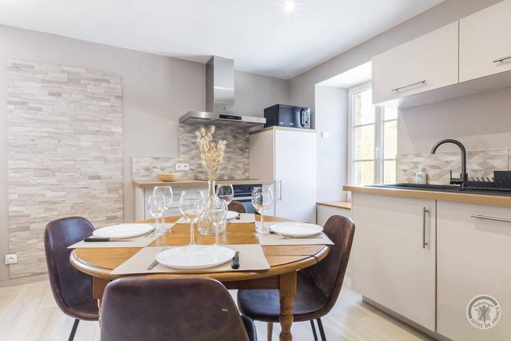 Gîte pour 3 personnes, avec jardin à Créances - 2