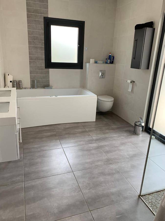 Location de vacances pour 8 personnes, avec terrasse et piscine à Jacou - 2