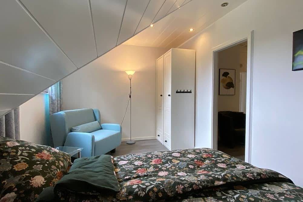 Ganze Wohnung, Moderne Wohnung am Wald - Ruhig & gute Anbindung in Krefeld, Niederrhein