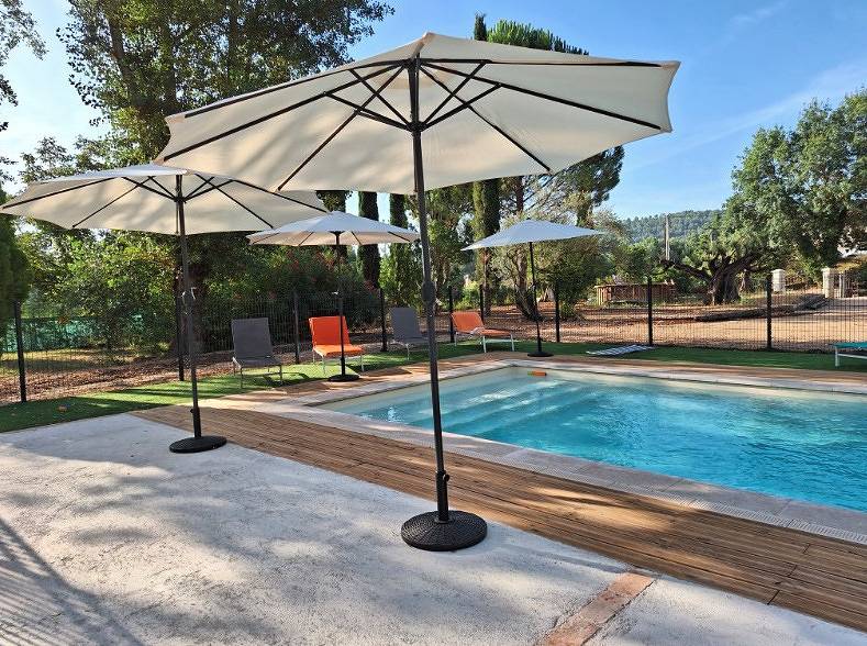 Casa rural en Provenza en un lugar atípico renovado in Salernes, Region de Draguignan